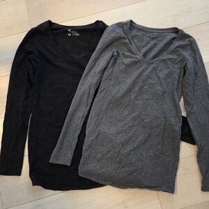 Thyme Maternity V-Neck Long Sleeve Sweater Set — Black & Charcoal